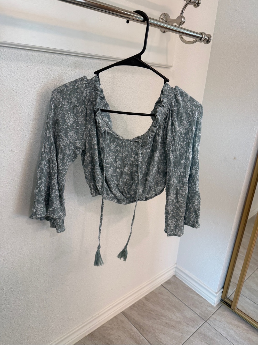 Floral Sage Tie-Front Crop Top with Ruffle Neck